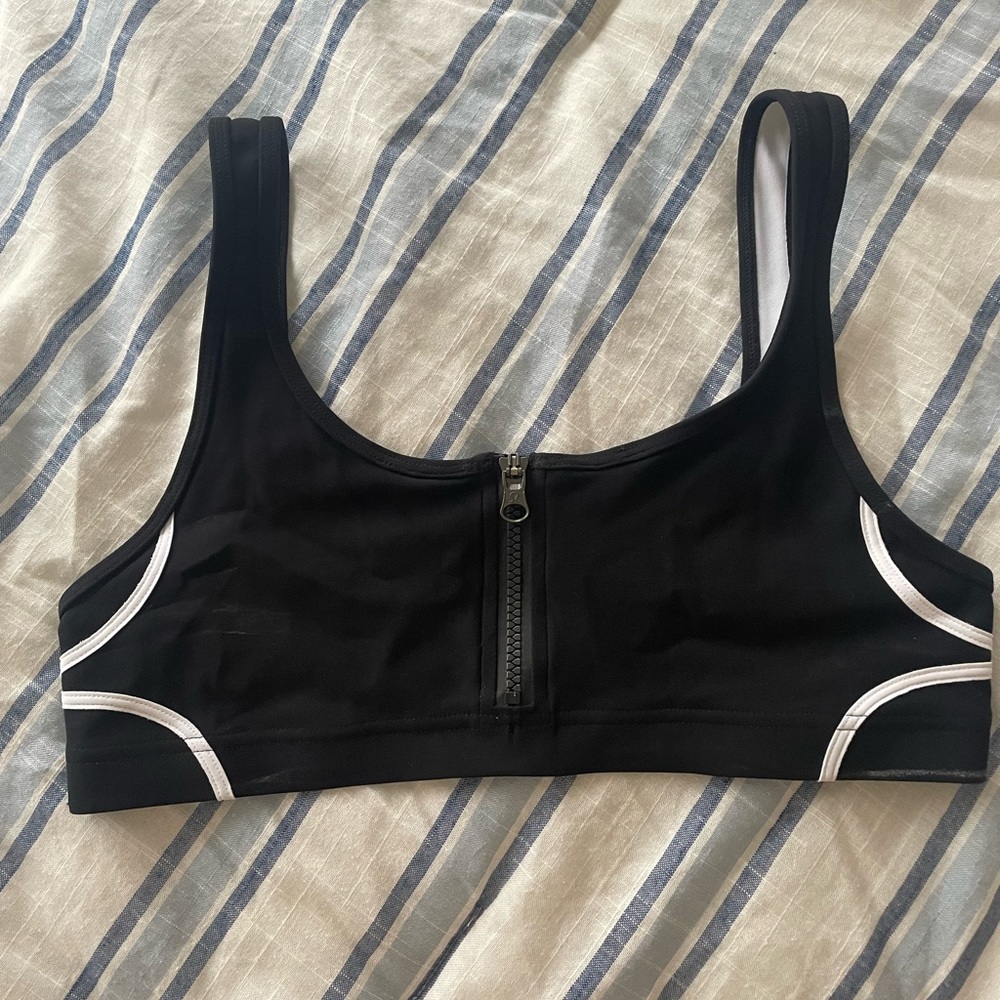 Lululemon swim top